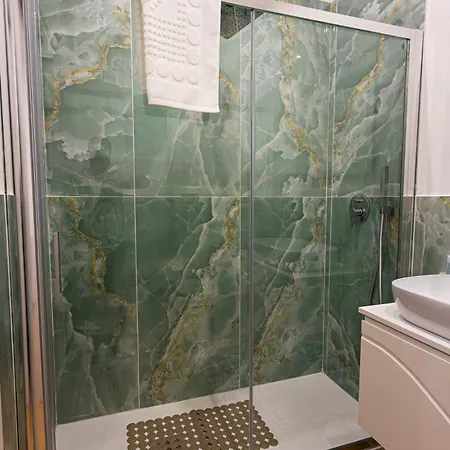 Scio' Scio' Homestay *