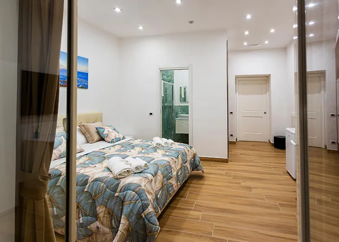 Homestay Scio' Scio' Naples